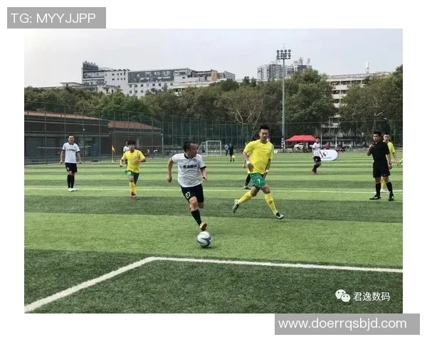 成都足球队荣登足球节奏排行榜第二名引发热议