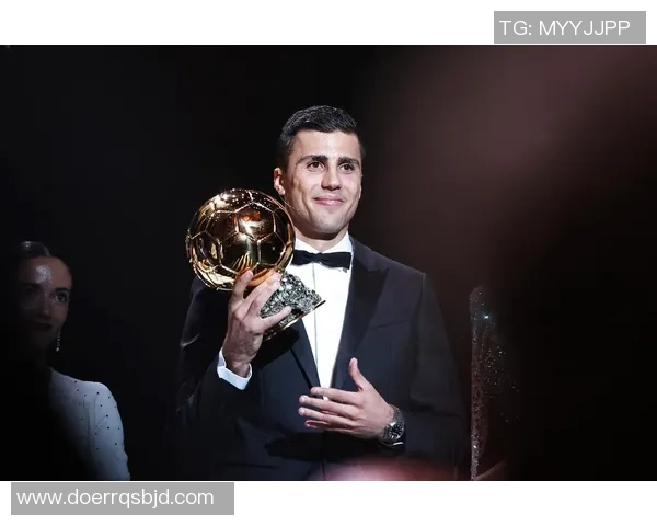 金球奖揭晓足球明星的荣耀与梦想之路探索 金球奖揭晓足球明星的荣耀与梦想之路探索